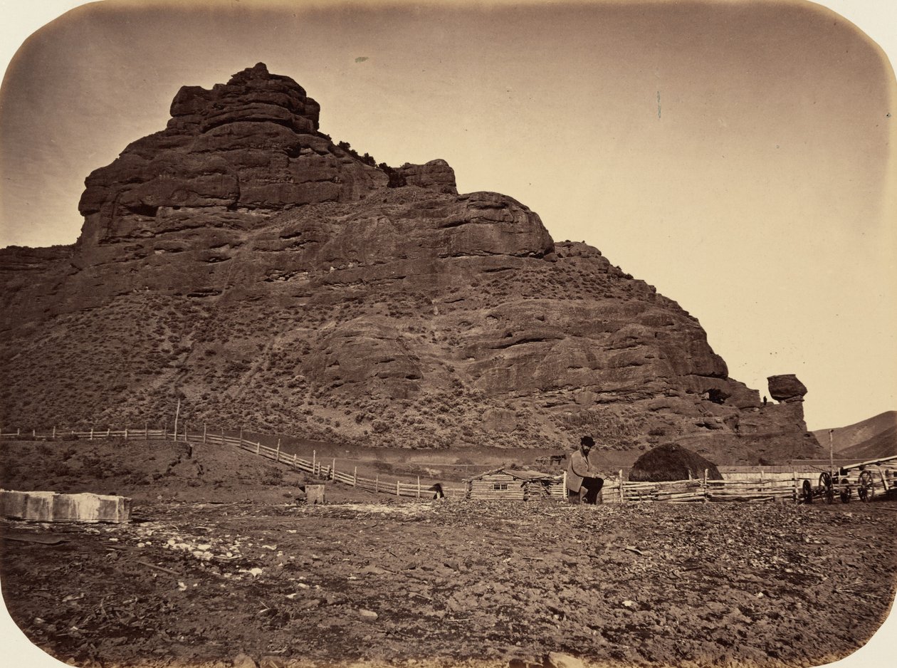 Lámina 34. Sentinel Rock, Weber Valley,1869 (foto) de Andrew Joseph Russell