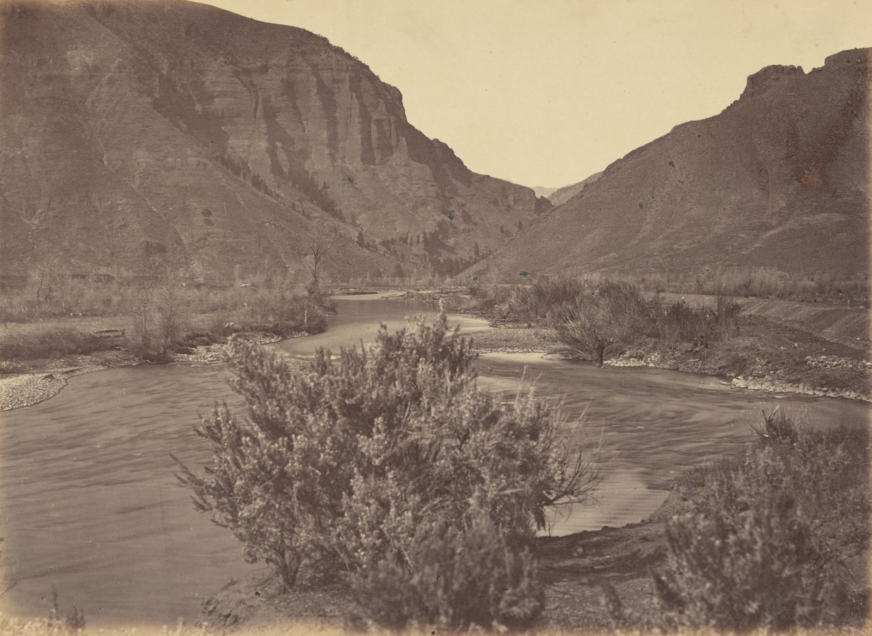 Lámina 37. Paso de Wilhelmina, desde el este,1869 (foto) de Andrew Joseph Russell