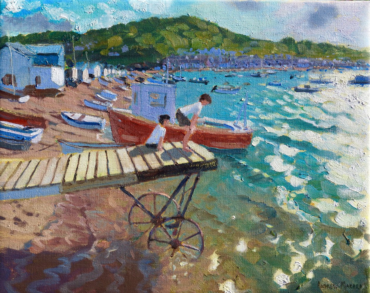 Dos Niños en el Embarcadero, Teignmouth, 2015-16 de Andrew Macara