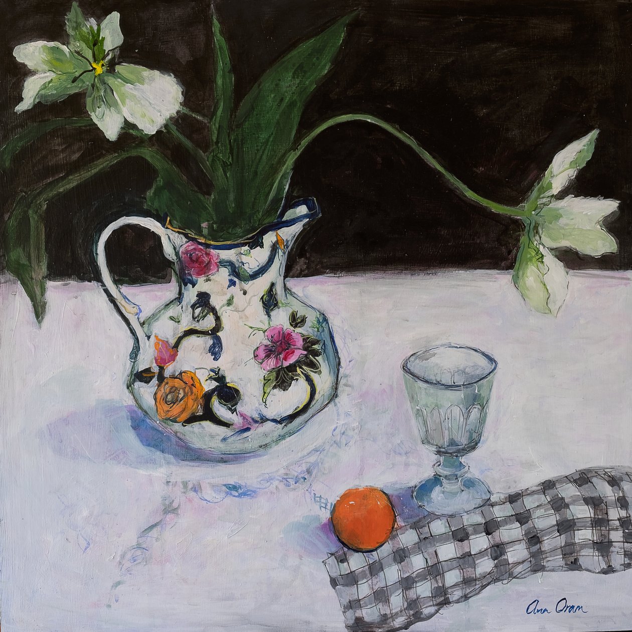 Naturaleza muerta con tulipanes blancos y un vaso, 2019 (acrílico) de Ann Oram
