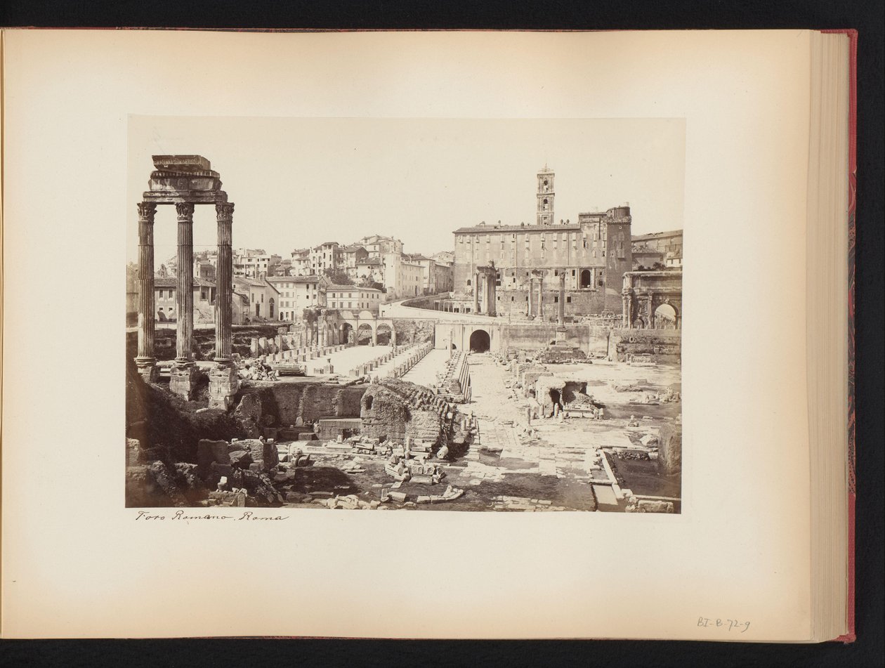 Vista del Foro Romano con el Templo de Cástor y Pólux en Roma, Italia Foro Romano. Roma (título sobre objeto) de Anonymous