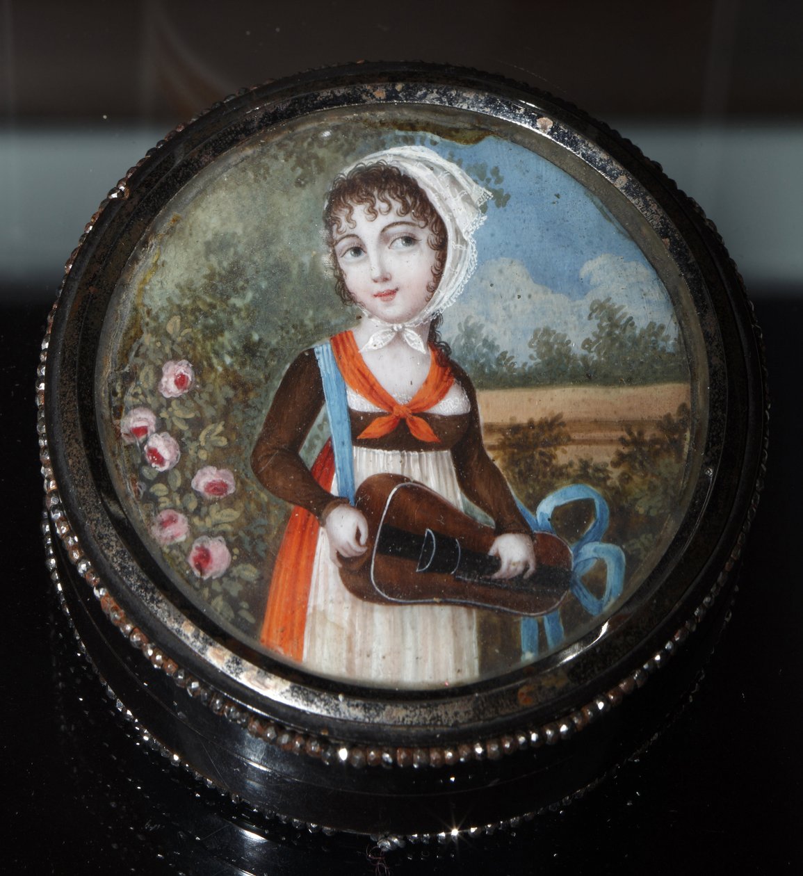 ""Retrato de una joven con zanfona"" Aquarelle anónimo hacia 1800 Colección privada de Anonymous Anonymous