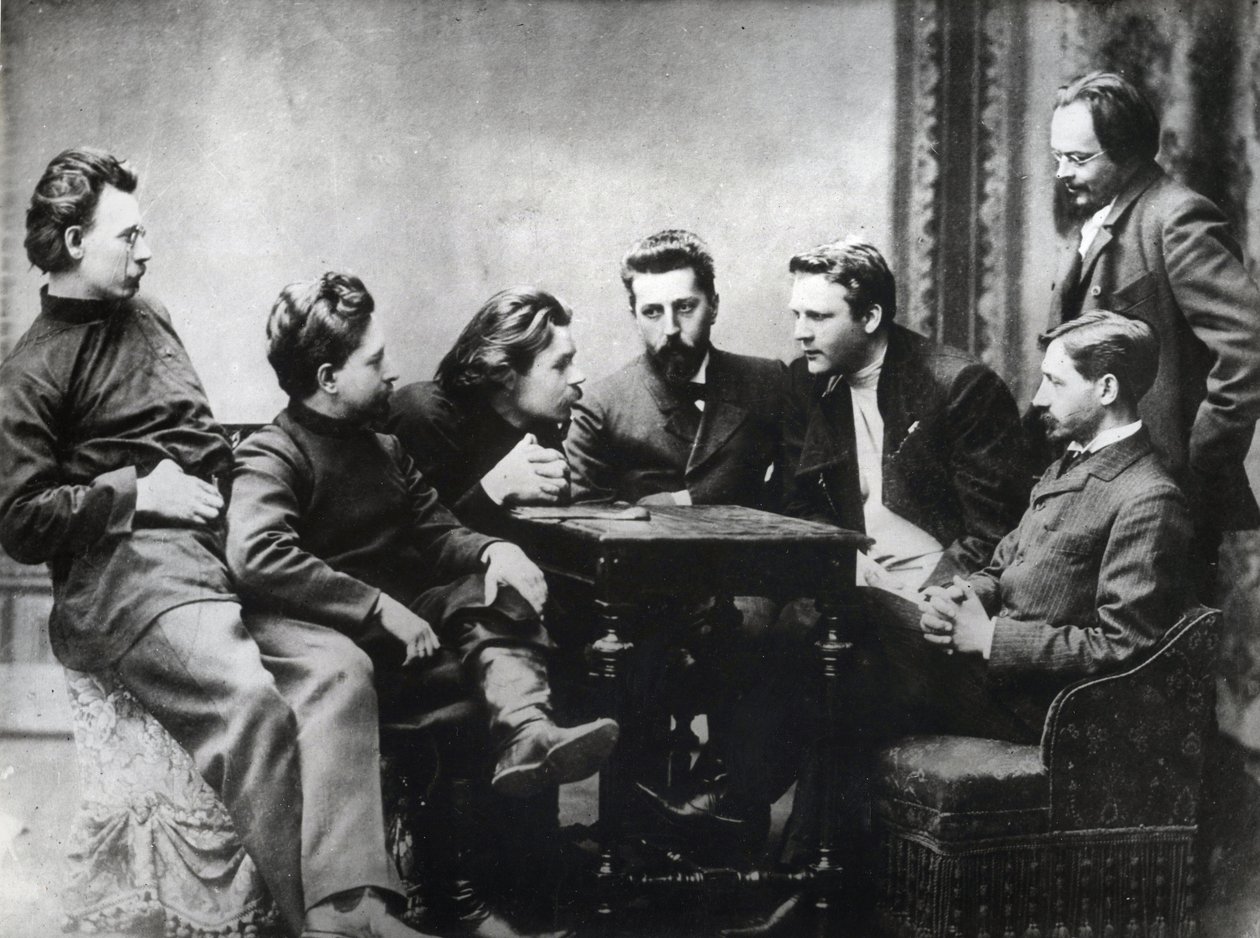 La Sreda Literaria de Moscú - Miembros del círculo literario Sreda, formado en la segunda mitad de la década de 1890 por escritores realistas rusos - Retratos de intelectuales rusos del grupo literario Znanie: de izquierda a derecha, Andrei Skitalets (Step de Anonymous Anonymous