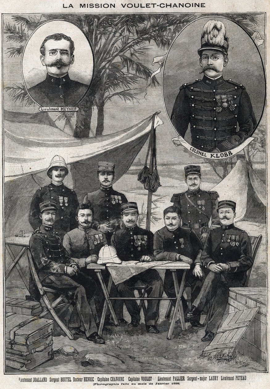 La misión Voulet Chanoine: retrato del teniente Octave Meynier (1874-1961) y el coronel Arsene Klobb (1857-1899) con, de izquierda a derecha: teniente Joalland, sargento Boutel, doctor de Anonymous Anonymous