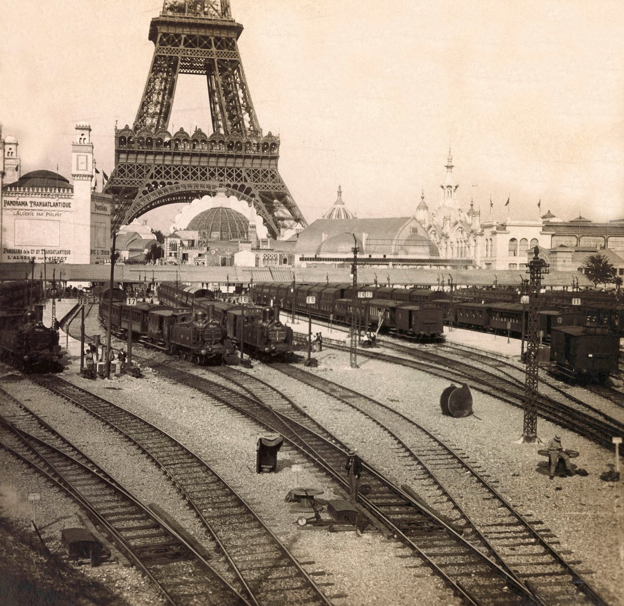 Exposición Universal de 1900 - Exposición Universal de 1900 en París: La estación del Campo de Marte - colección privada de Anonymous Anonymous