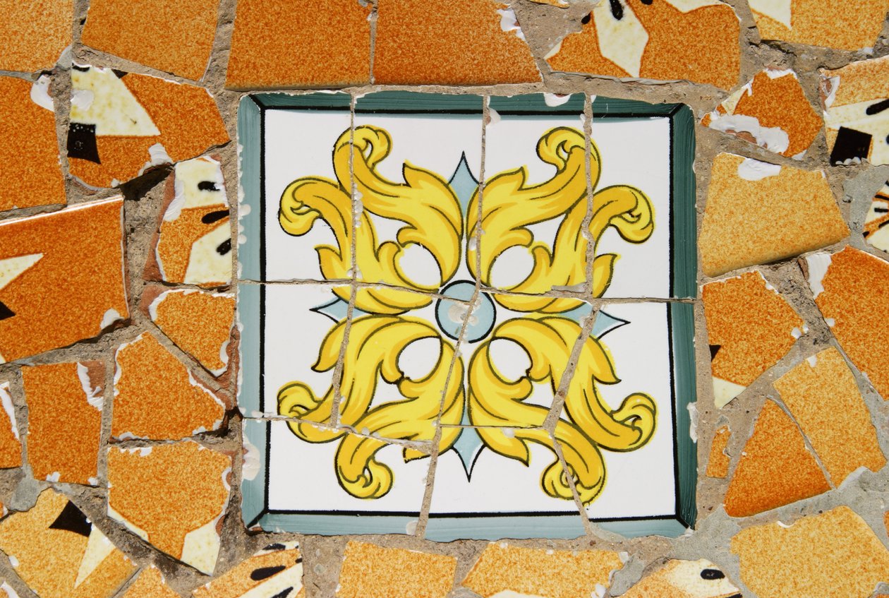 Azulejo cerámico, 1900-14 de Antonio Gaudi