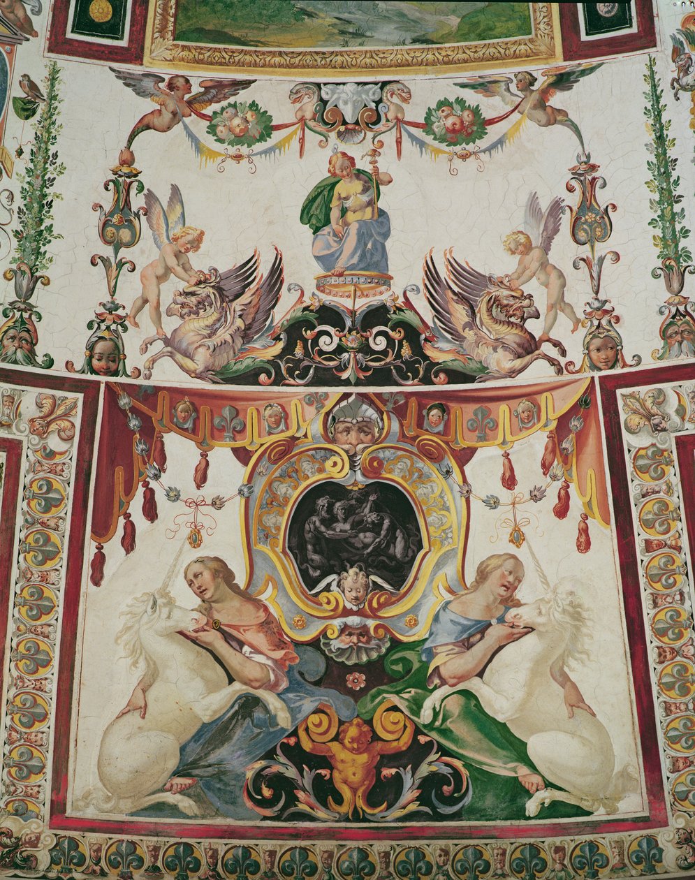 Detalle de la decoración de la Scala Regia mostrando grifos, unicornios y figuras alegóricas de Antonio Tempesta