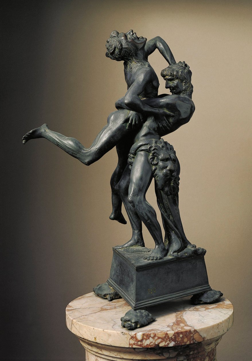 Los doce trabajos de Hércules: "Heracles (Hércules) levanta al gigante Anteo". Escultura en bronce por Antonio Benci llamado Le Pollaiolo (Pollaiuolo) (1431-1498) de Antonio Pollaiuolo