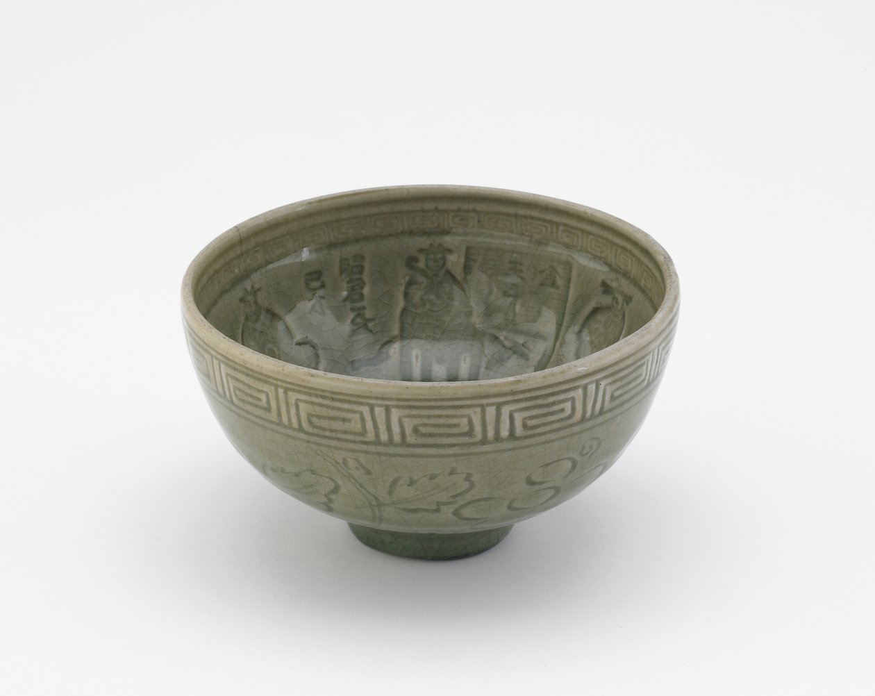 Cuenco de servicio al estilo de la cerámica Longquan, principios del siglo XIX de Aoki (attr. to) Mokubei