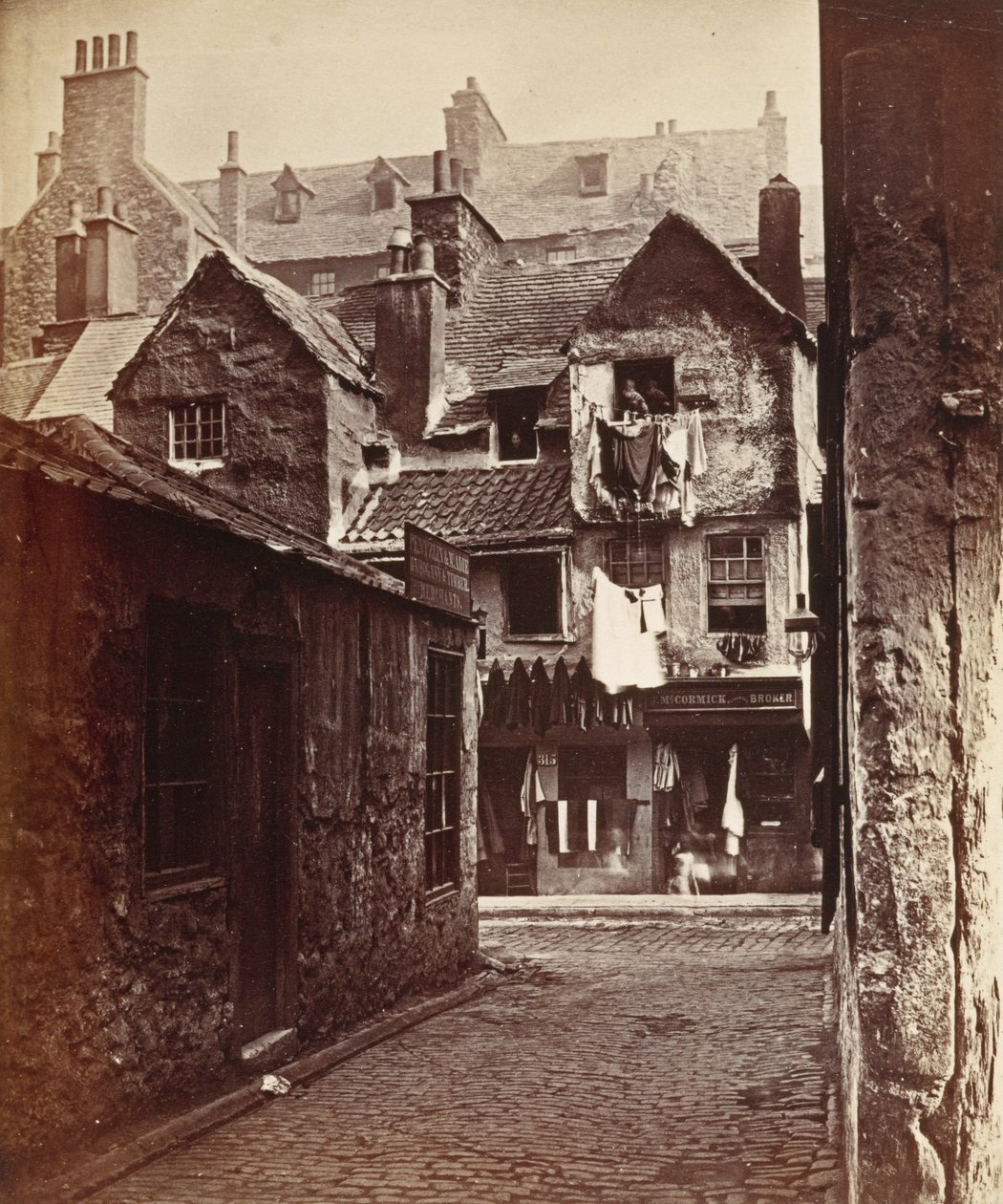 Casa con fachada de madera, Cowgate, Edimburgo de Archibald Burns