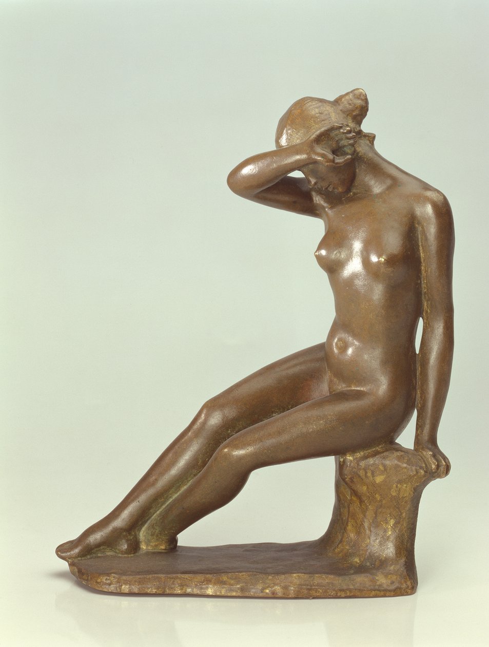 Mujer cubriéndose la cara con la mano, 1900 de Aristide Maillol