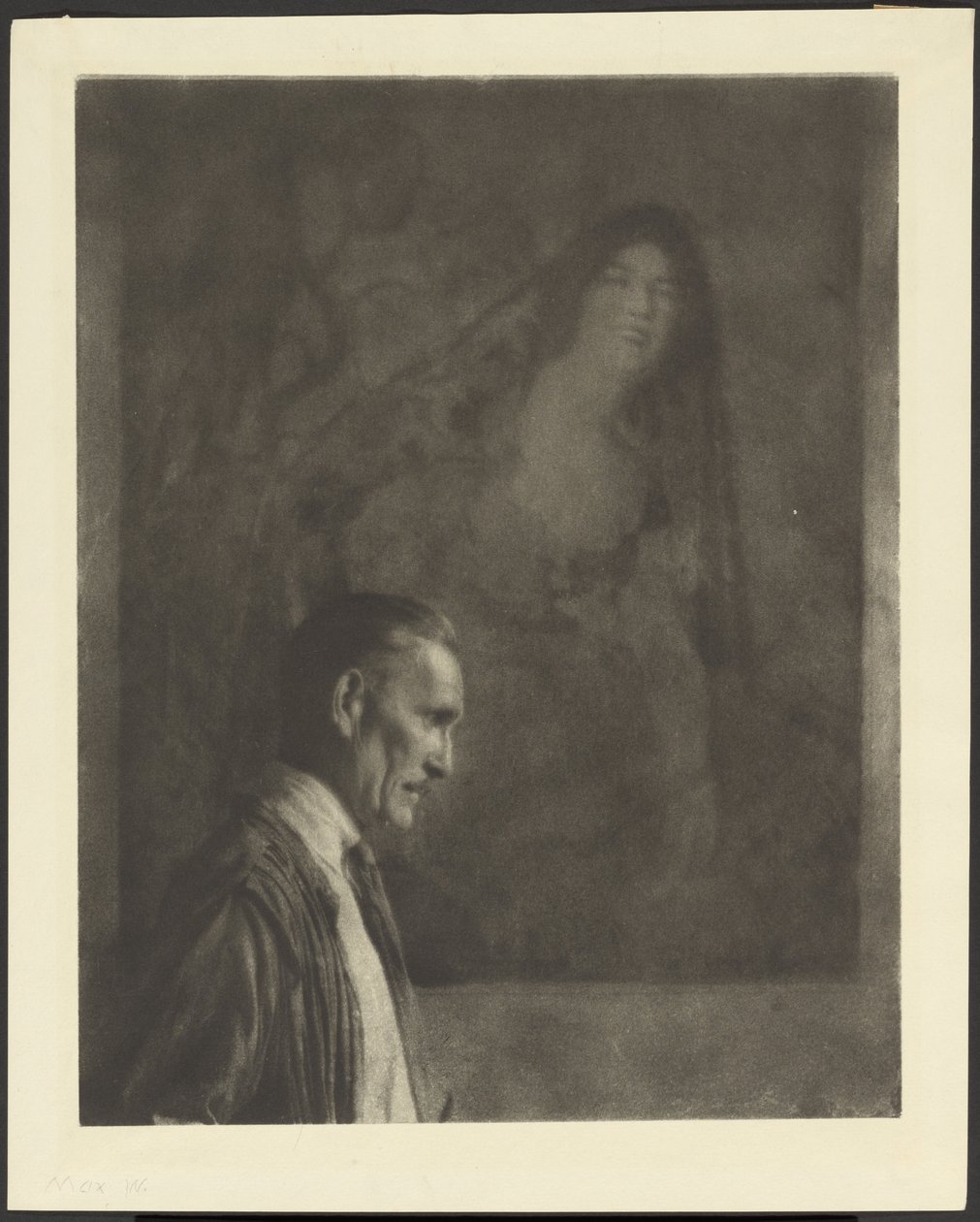[Hombre con bigote pequeño y cuidado, de perfil, delante de un cuadro de una mujer vestida a la española]. de Arthur F. Kales