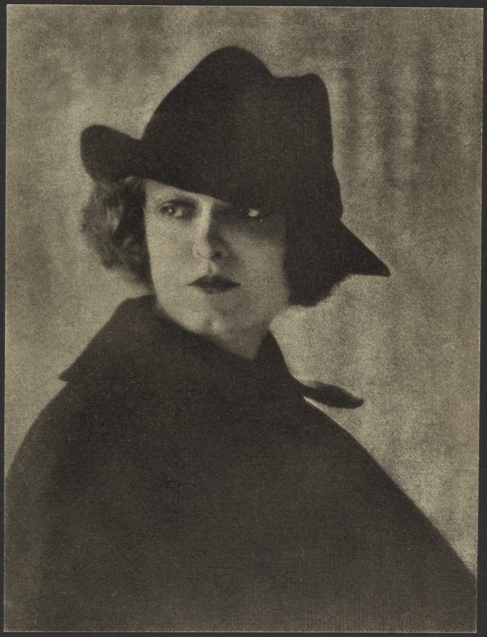 [Retrato de una actriz de Hollywood no identificada] de Arthur F. Kales