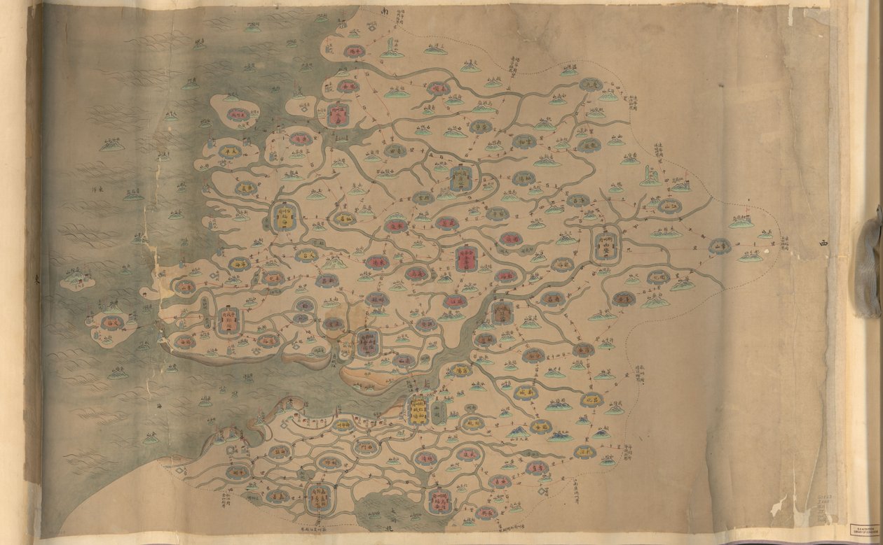 850.000. Suministrado. Orientado con el norte hacia abajo. El relieve se muestra de forma pictórica. Mapa pictórico. Pluma y tinta y acuarela. Muestra las montañas, la costa, las islas y las carreteras de la provincia de Zhejiang. Compra de Hummel 1930, no de Arthur W. Hummel