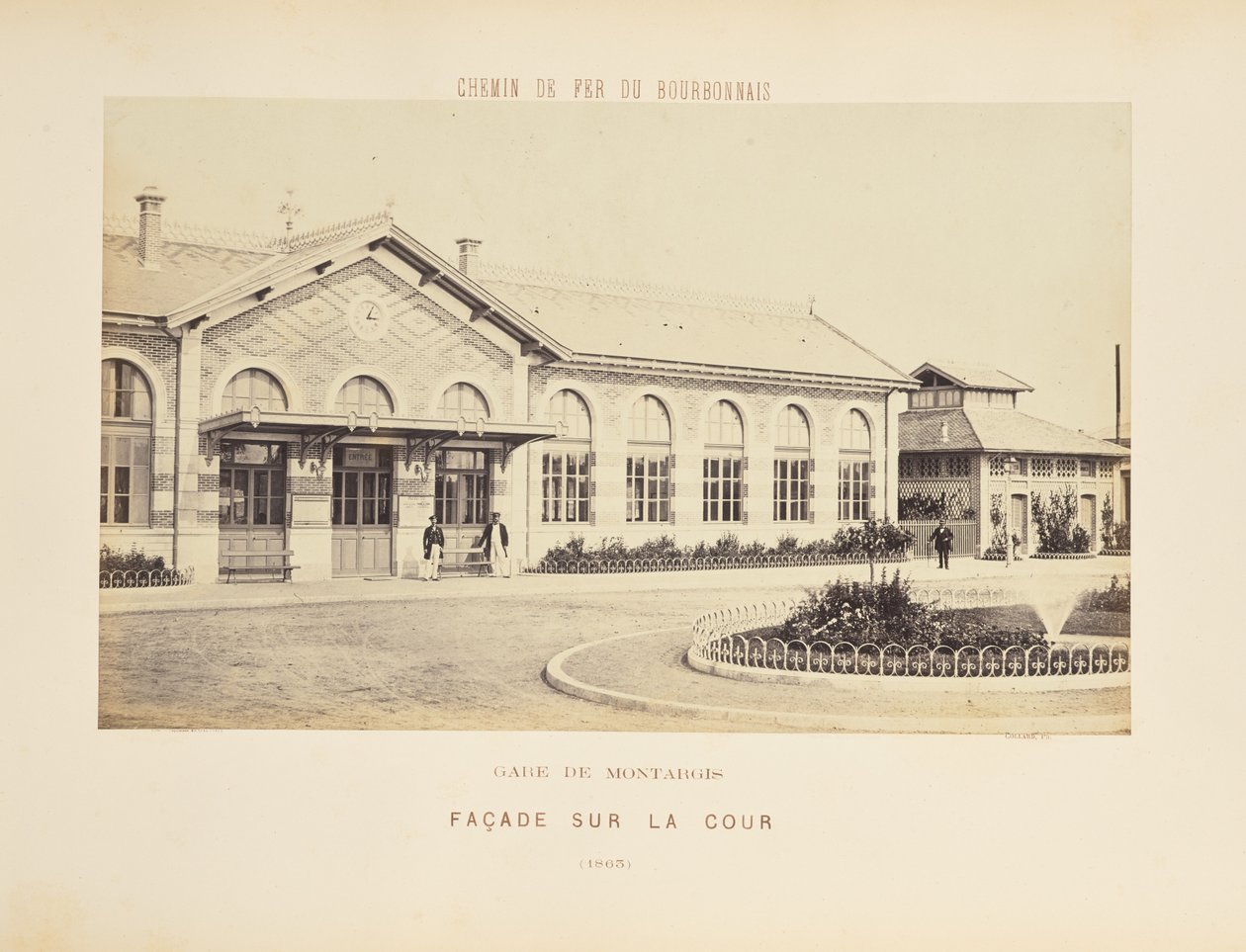Estación de Montargis, Fachada que da al patio de Auguste Hippolyte Collard