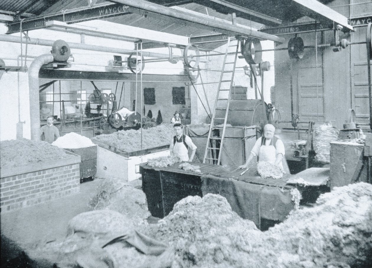 Interior de una fábrica de sombreros, Victoria, c.1900, de 