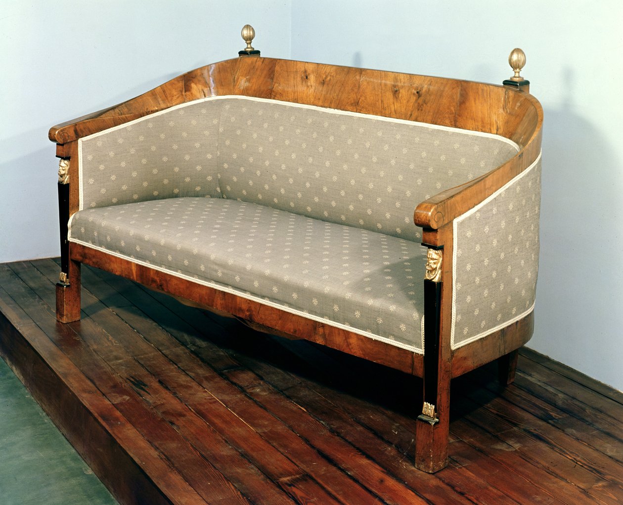 Sofá, estilo Biedermeier, c.1820 de Austrian School