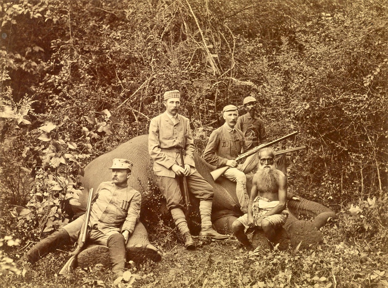 Archiduque Francisco Fernando después de la caza, Sri Lanka c.1892 de Austrian School