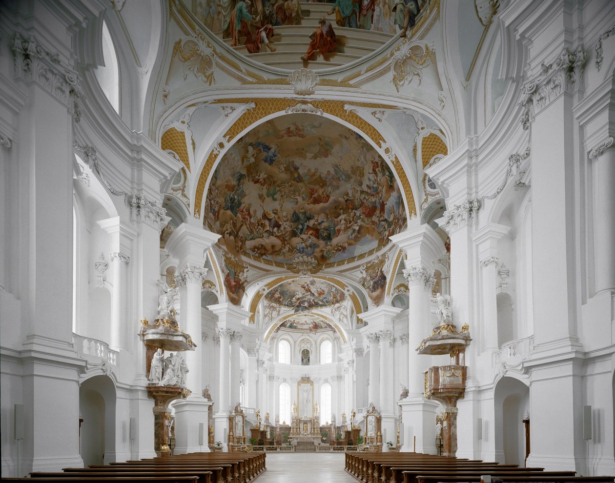 Vista interior de la iglesia del monasterio por el arquitecto Johann Balthasar Neumann, Neresheim, Alemania de Balthasar Neumann