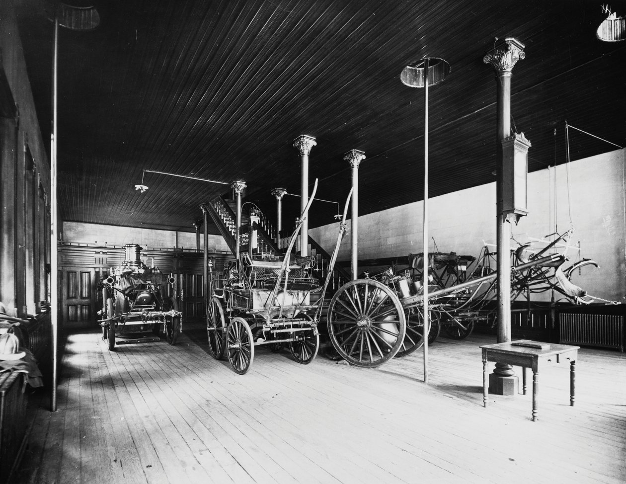 Estación de Bomberos No. 40, Chicago, Illinois, EE.UU., c.1905 de Barnes and Crosby