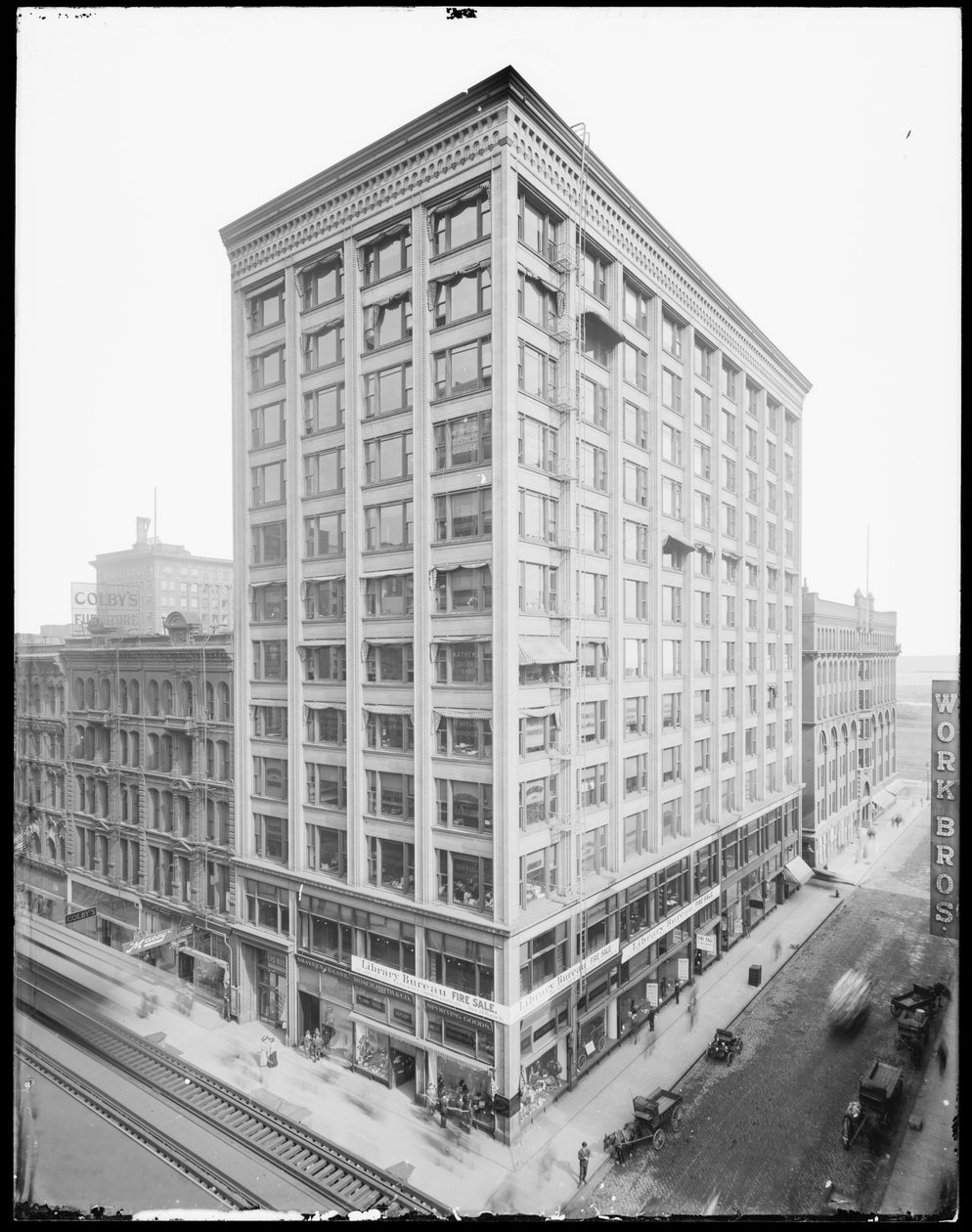 Edificio Powers, Chicago, Illinois, EE.UU., c.1903 (foto en b/n) de Barnes and Crosby