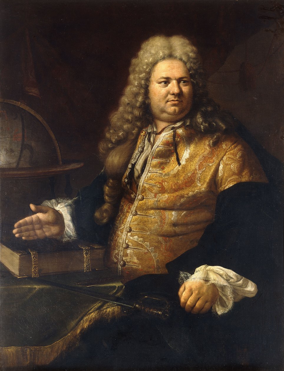 Retrato de un Caballero, se dice que es el actor James Quin, en el Papel Principal de Cato de Addison, sentado de tres cuartos de longitud, en un Abrigo de Brocado y Capa Verde junto a una Mesa con una Espada, un Libro y un Globo de Bartolomeo Nazzari