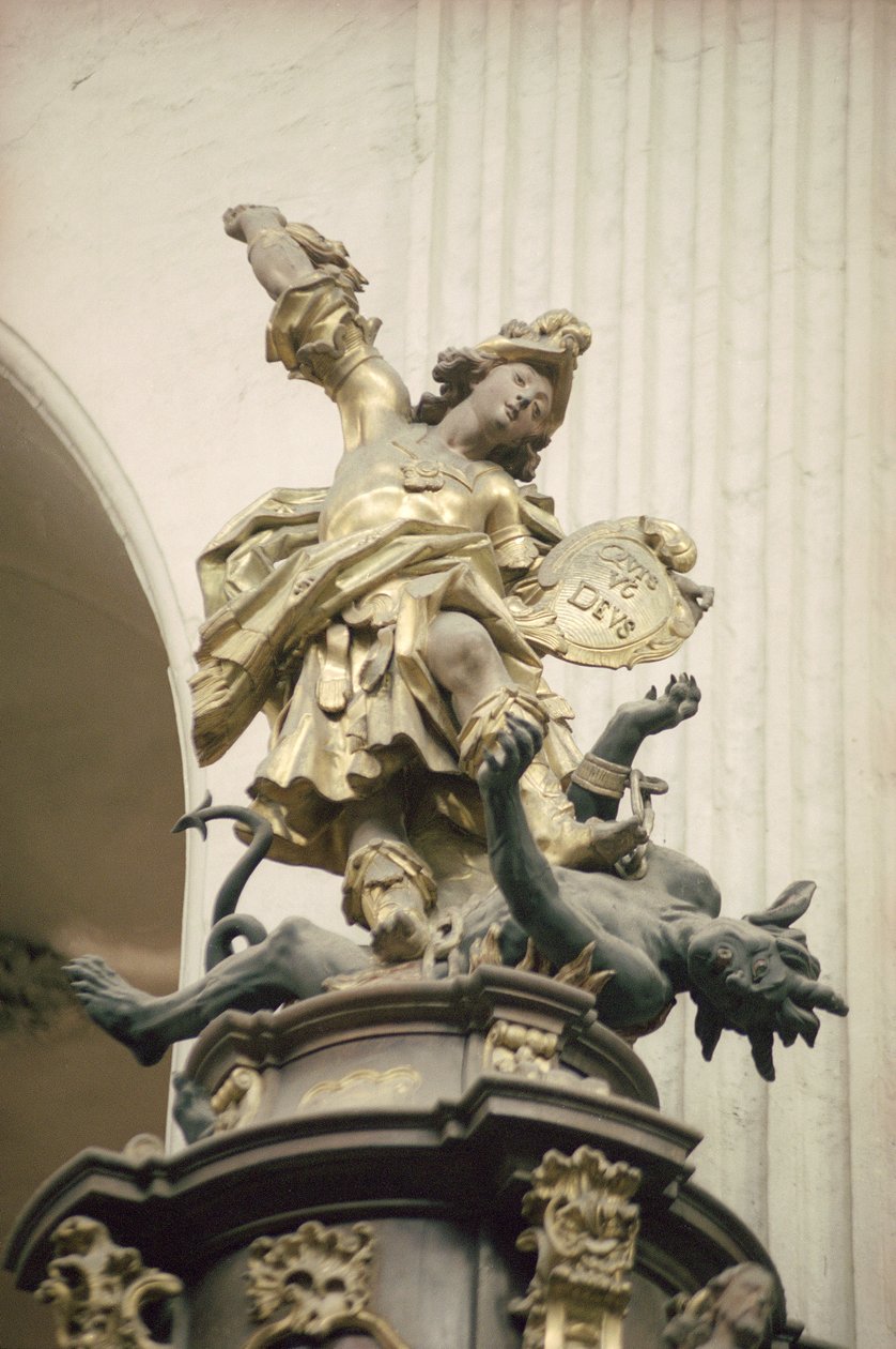 Púlpito, también llamado Púlpito de la Verdad, detalle: San Miguel y el dragón, 1749 de Bavarian school