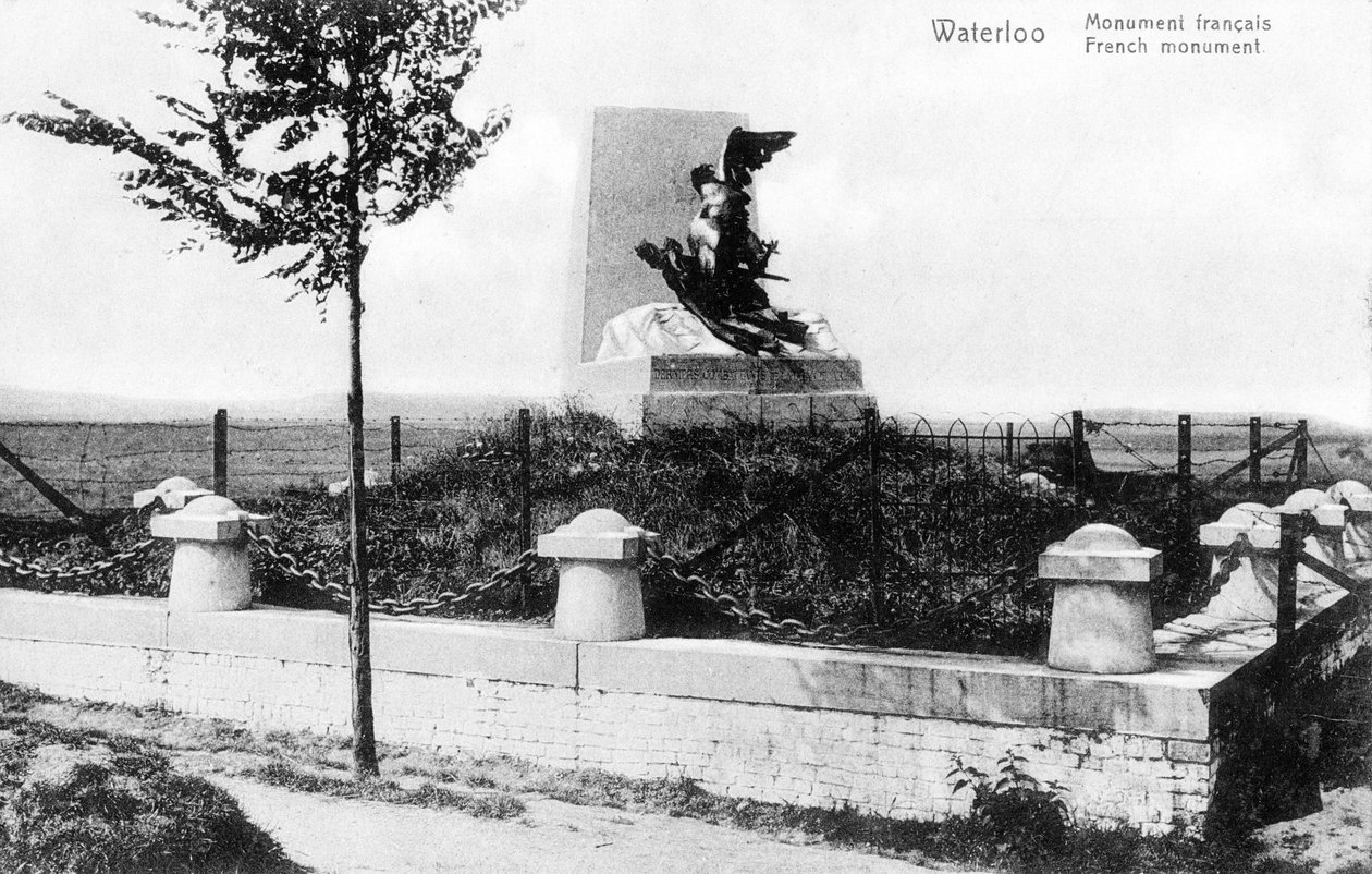 El Monumento Francés a la Batalla de Waterloo, postal conmemorativa, c.1912 (fotolitografía) de Belgian Photographer