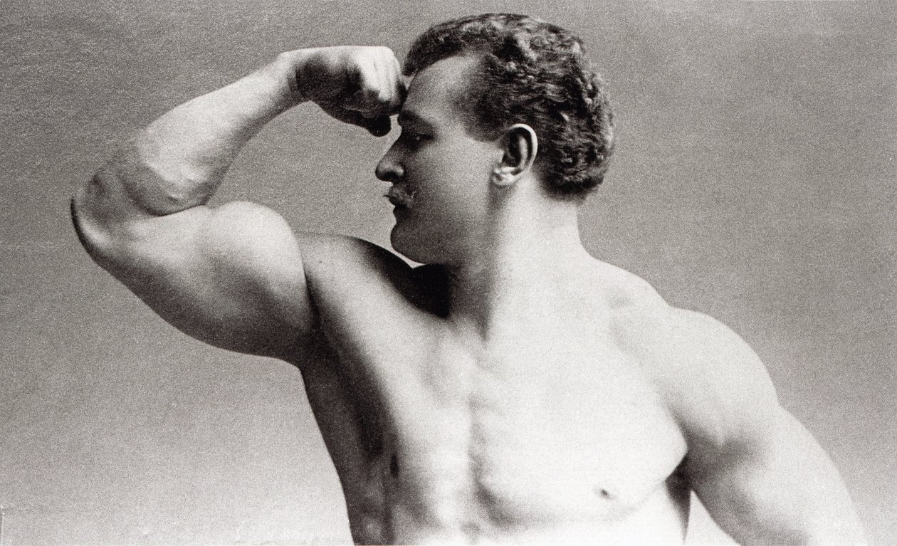 Retrato fotográfico en estudio del culturista alemán Eugen Sandow de Benjamin J. Falk