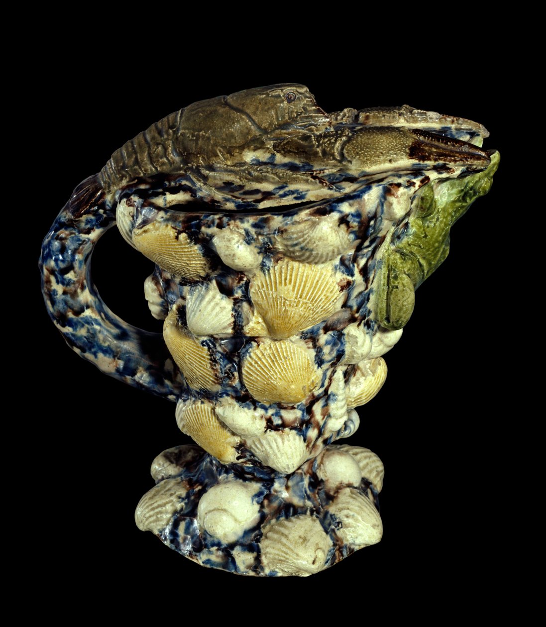 Aguamarina rústica con cerámica decorada con conchas de Bernard Palissy