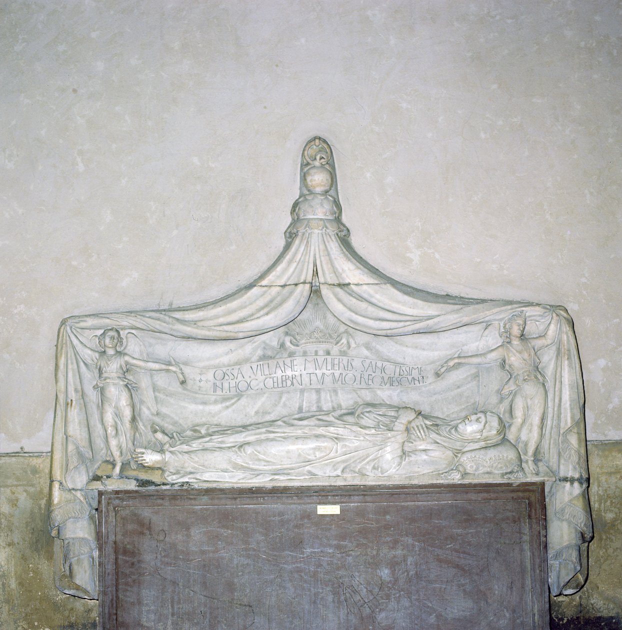 Tumba de la Beata Villana delle Botti (d.1361) 1451 de Bernardo Rossellino