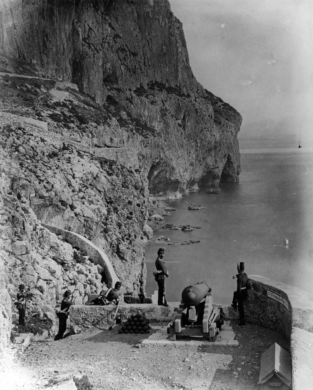 Batería de Avance de Europa, Gibraltar, c.1868 de British Photographer