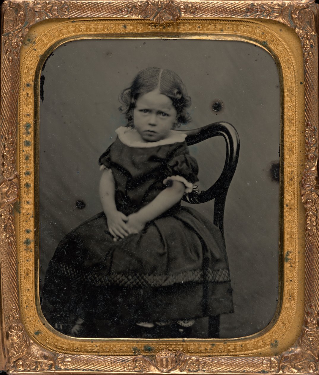 Retrato de niña,c. 1855 (foto) de British Photographer