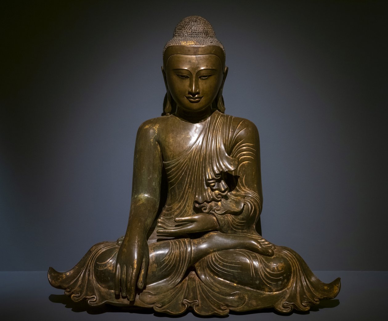 Maravijaya Buda. Birmania de Burmese School