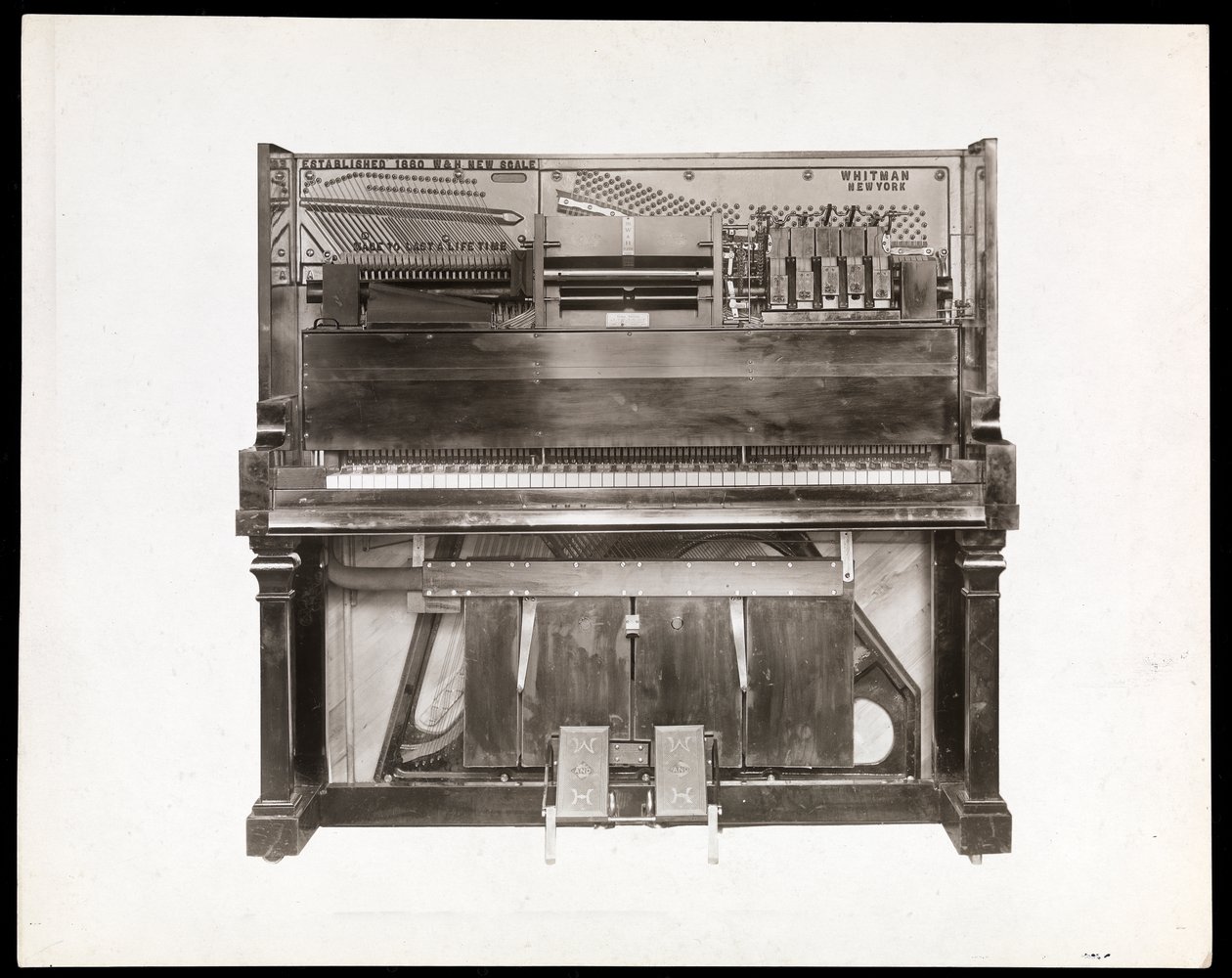 Un piano automático, 1915-16 de Byron Company