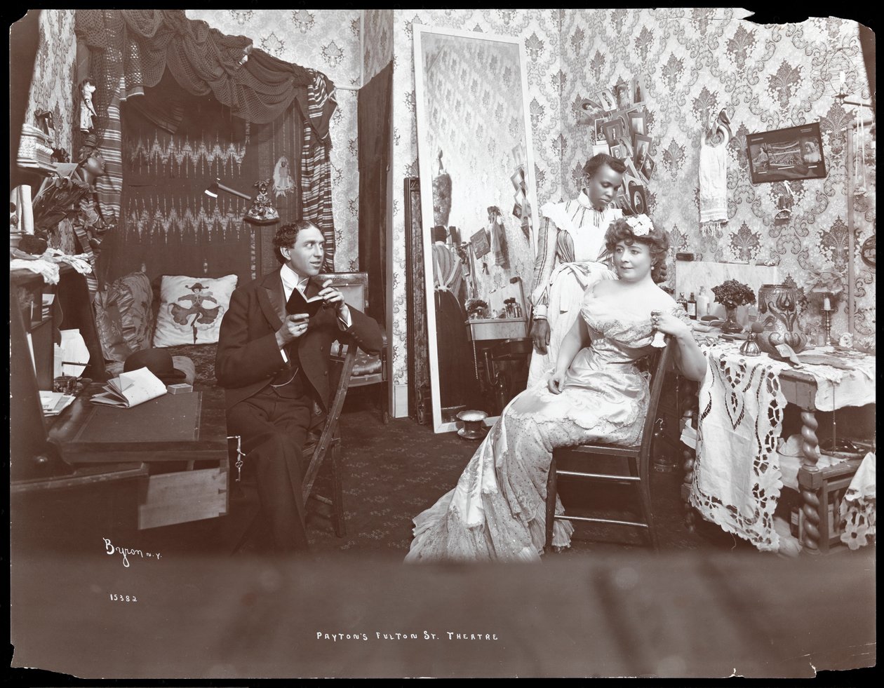 Corse Payton y su esposa en su Teatro de la Calle Fulton, Nueva York, 1903 de Byron Company