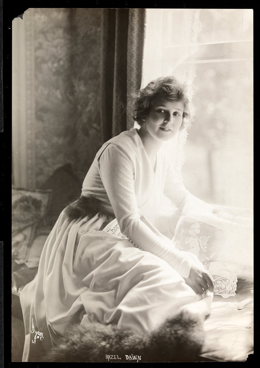 Retrato de Hazel Dawn, c.1915 de Byron Company