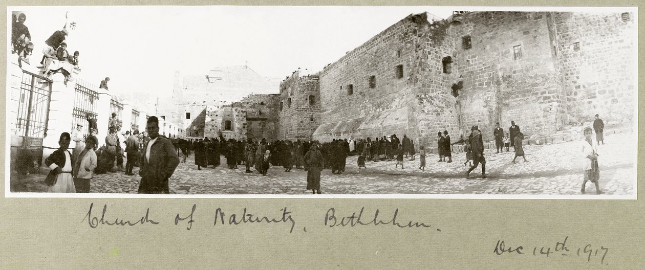 Iglesia de la Natividad, Belén, 14 de Diciembre de 1917 de Capt. Arthur Rhodes