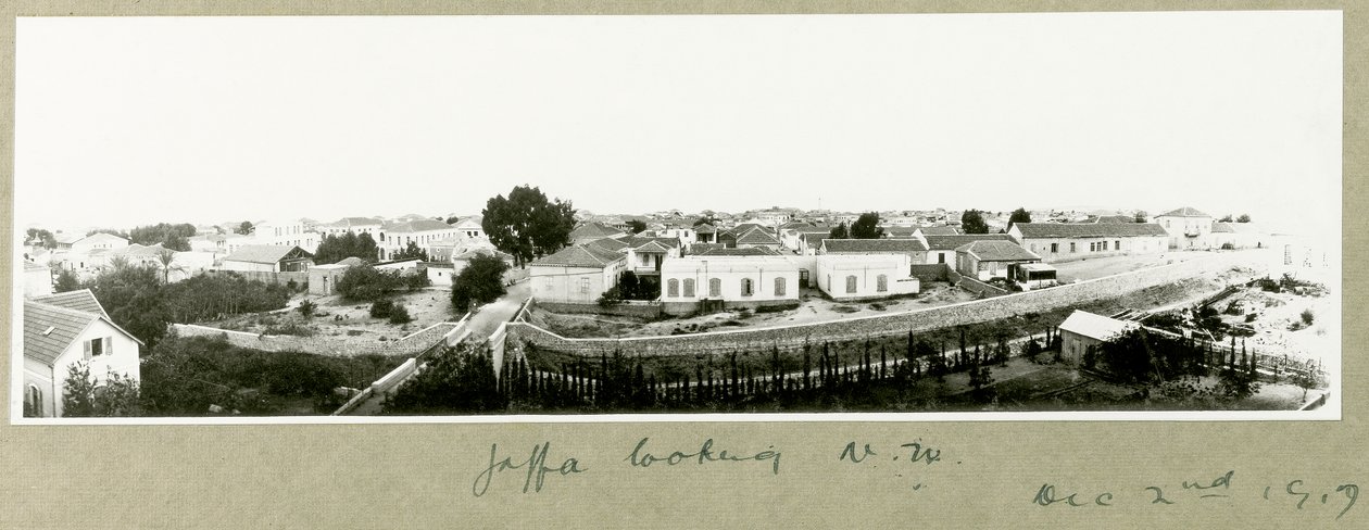 Jaffa mirando al noroeste, 2 de diciembre de 1917 de Capt. Arthur Rhodes