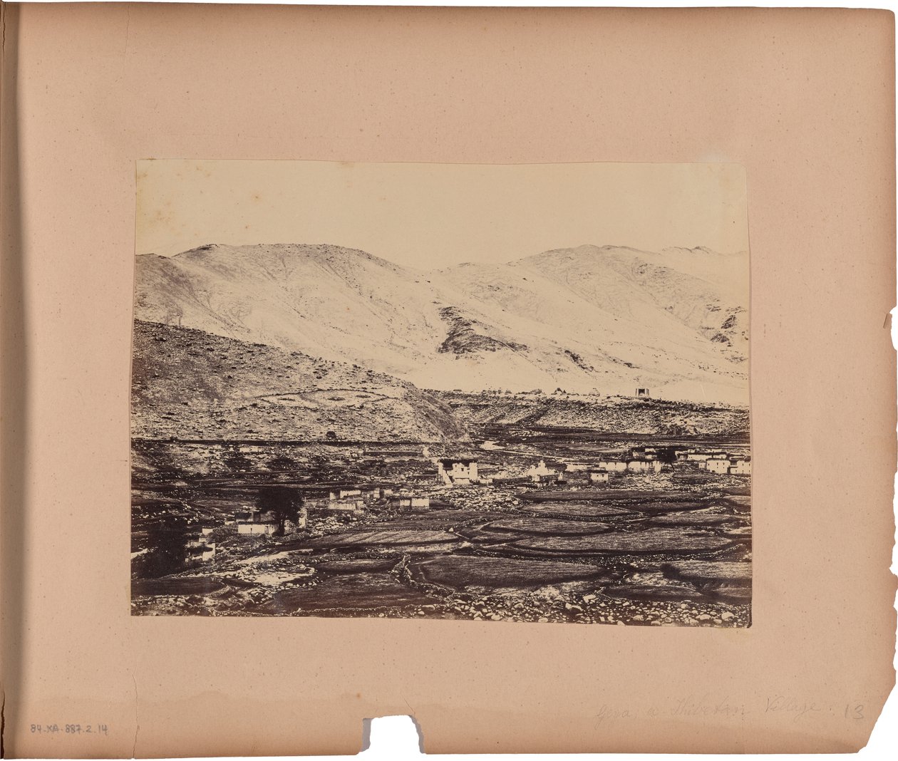 Geya, un pueblo thibetano de Capt. Melville Clarke
