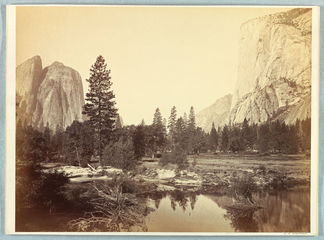 Por el valle, El Capitán y las Rocas de la Catedral de Carleton E. Watkins