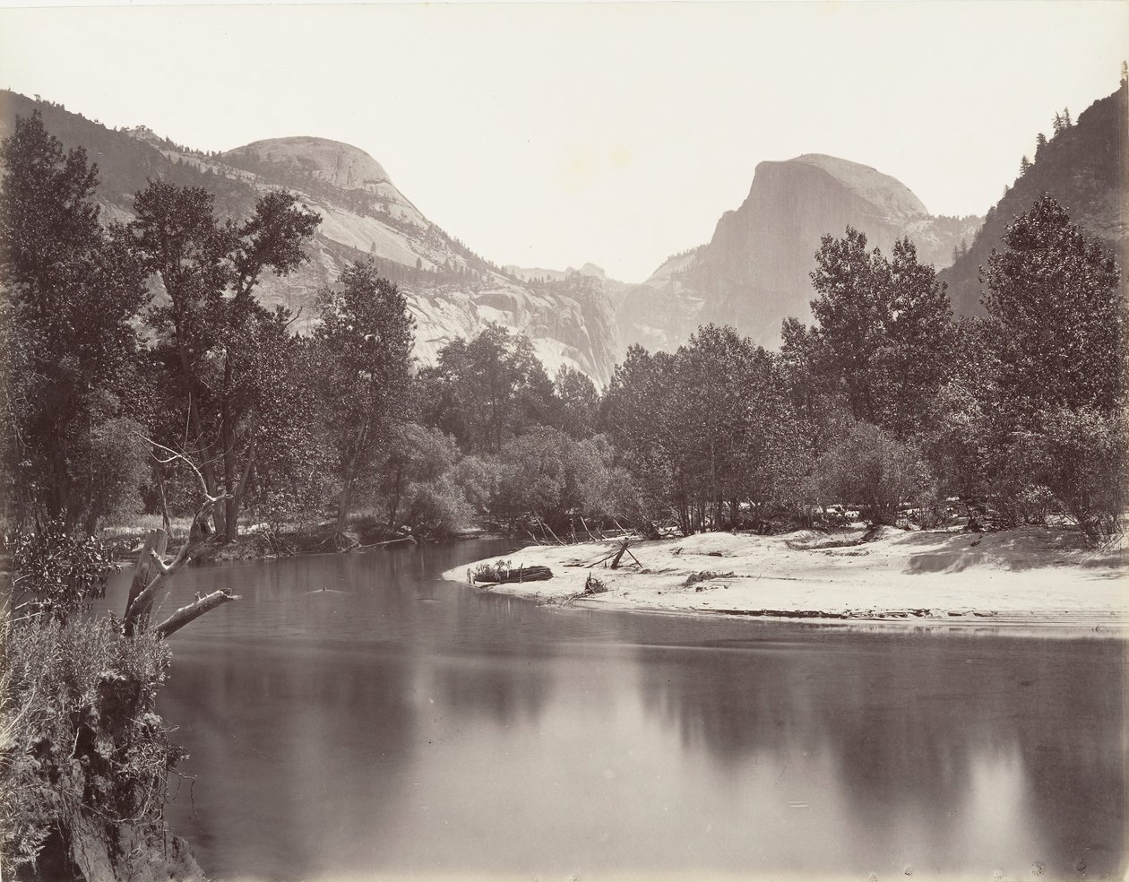 Cúpula Norte y Sur, Yosemite, ca. 1872, impreso ca. 1876 de Carleton E. Watkins.