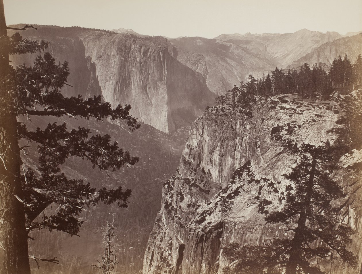 Primera vista del Valle de Yosemite desde el sendero Mariposa, 1865-66 de Carleton E. Watkins