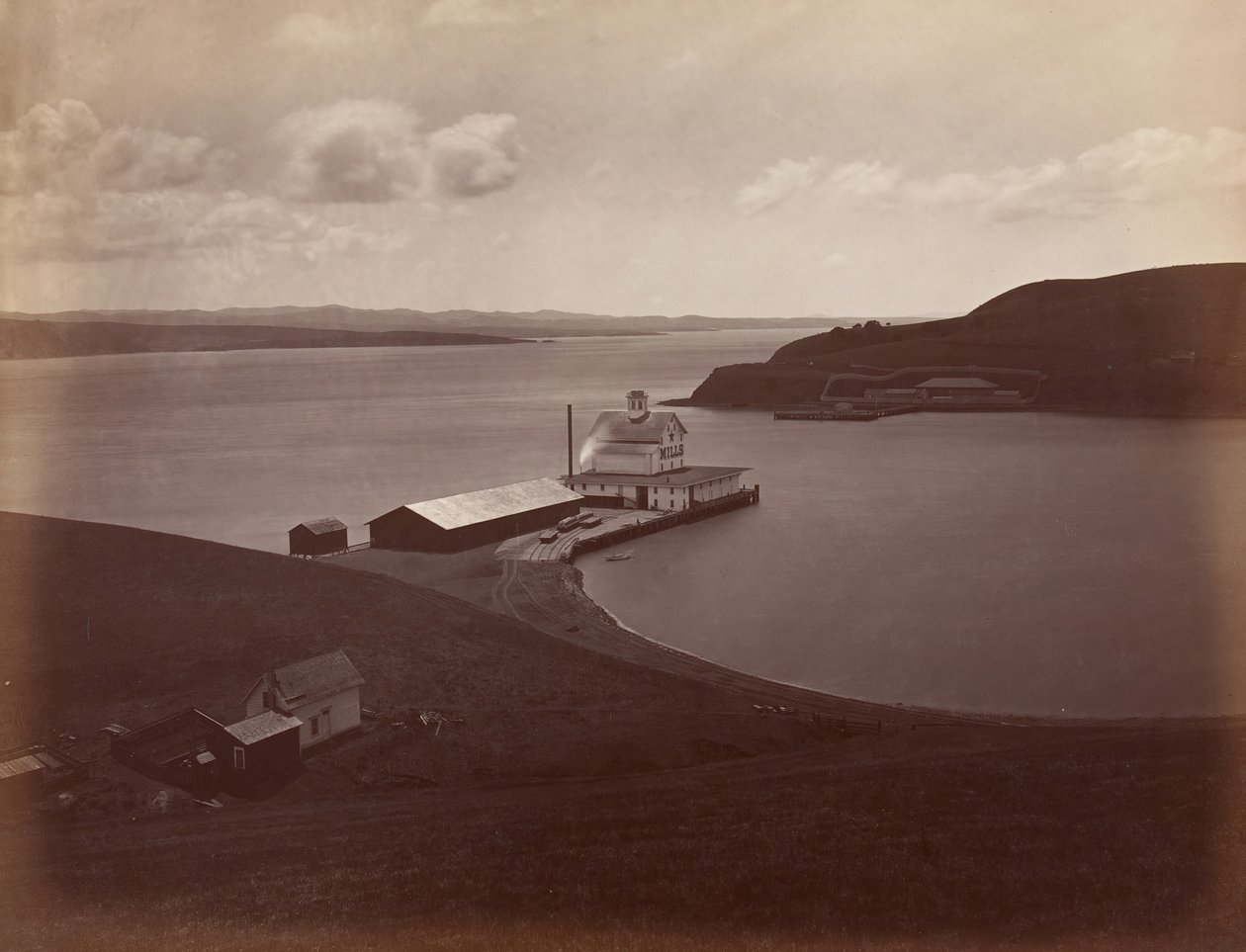 Estrecho de Carquennes, desde South Vallejo de Carleton Emmons Watkins
