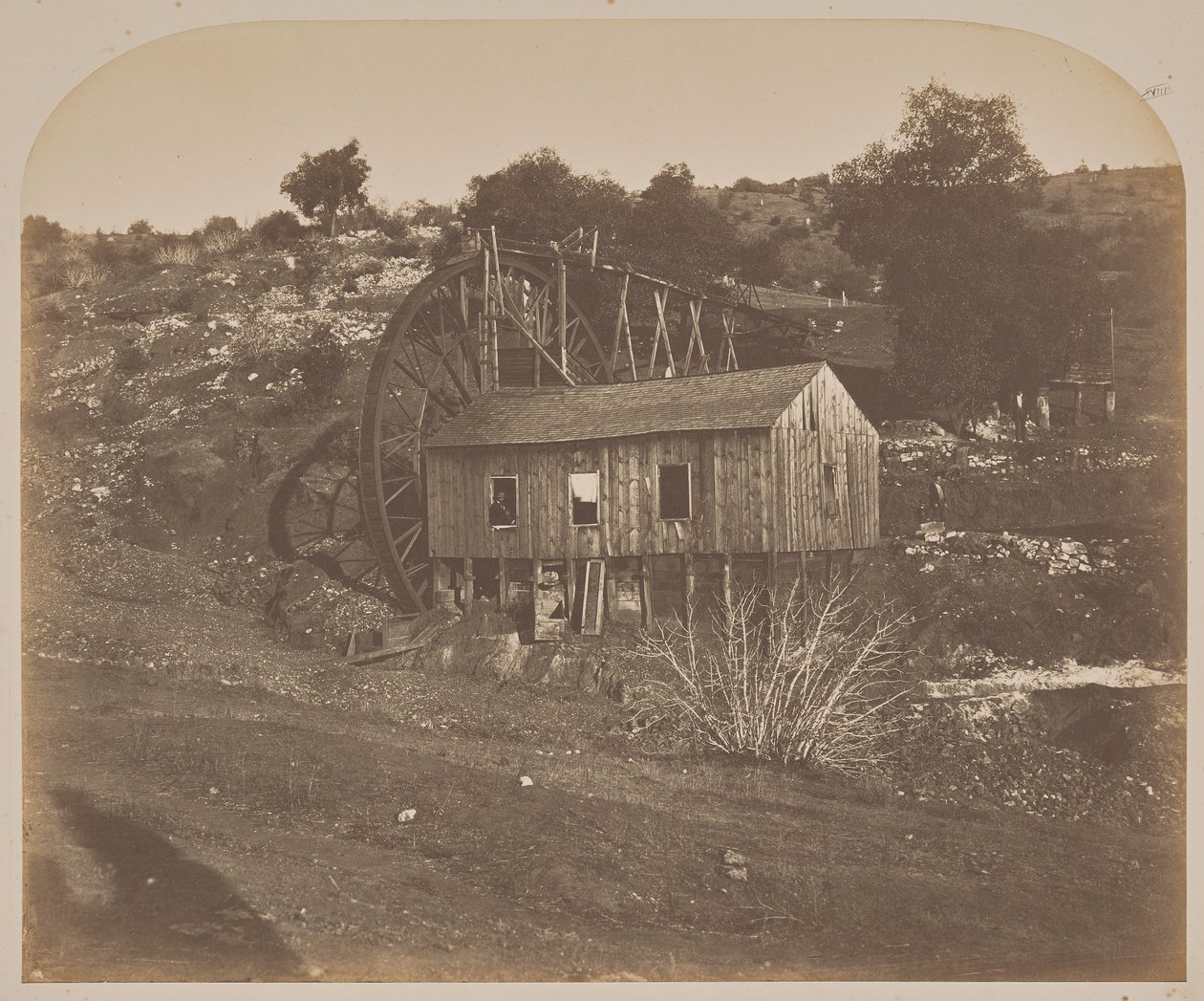 [Molino en Mariposa Creek] de Carleton Watkins