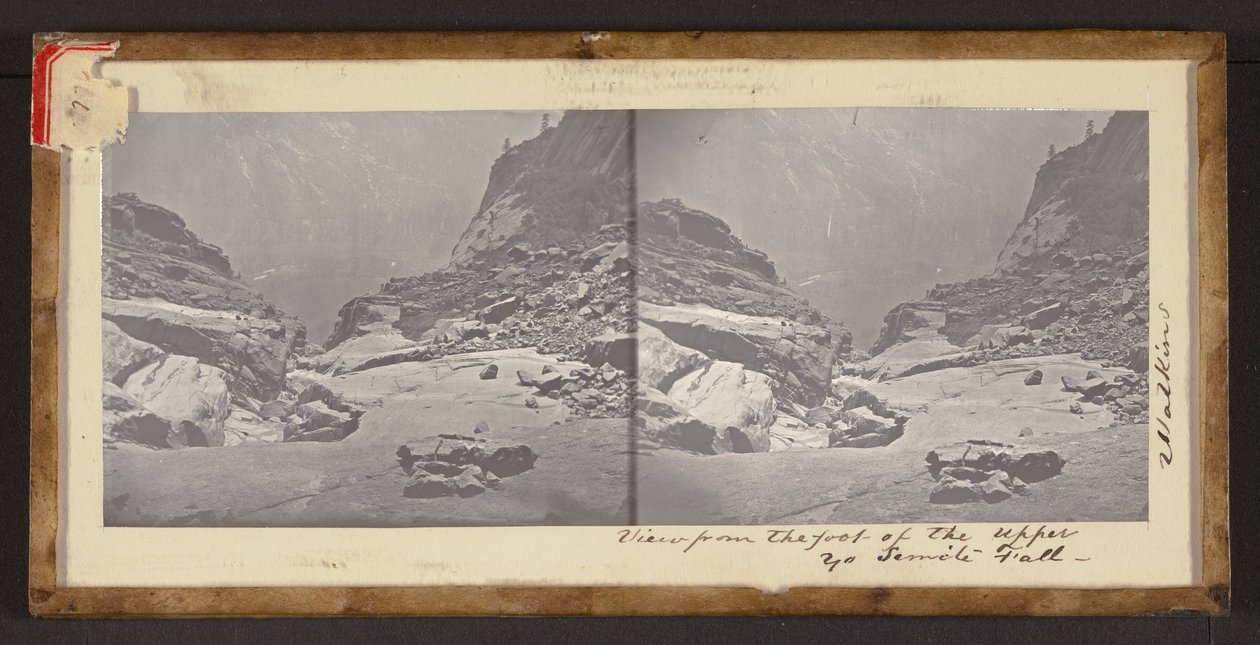 Vista desde el pie de la cascada superior de Yo Semite de Carleton Watkins