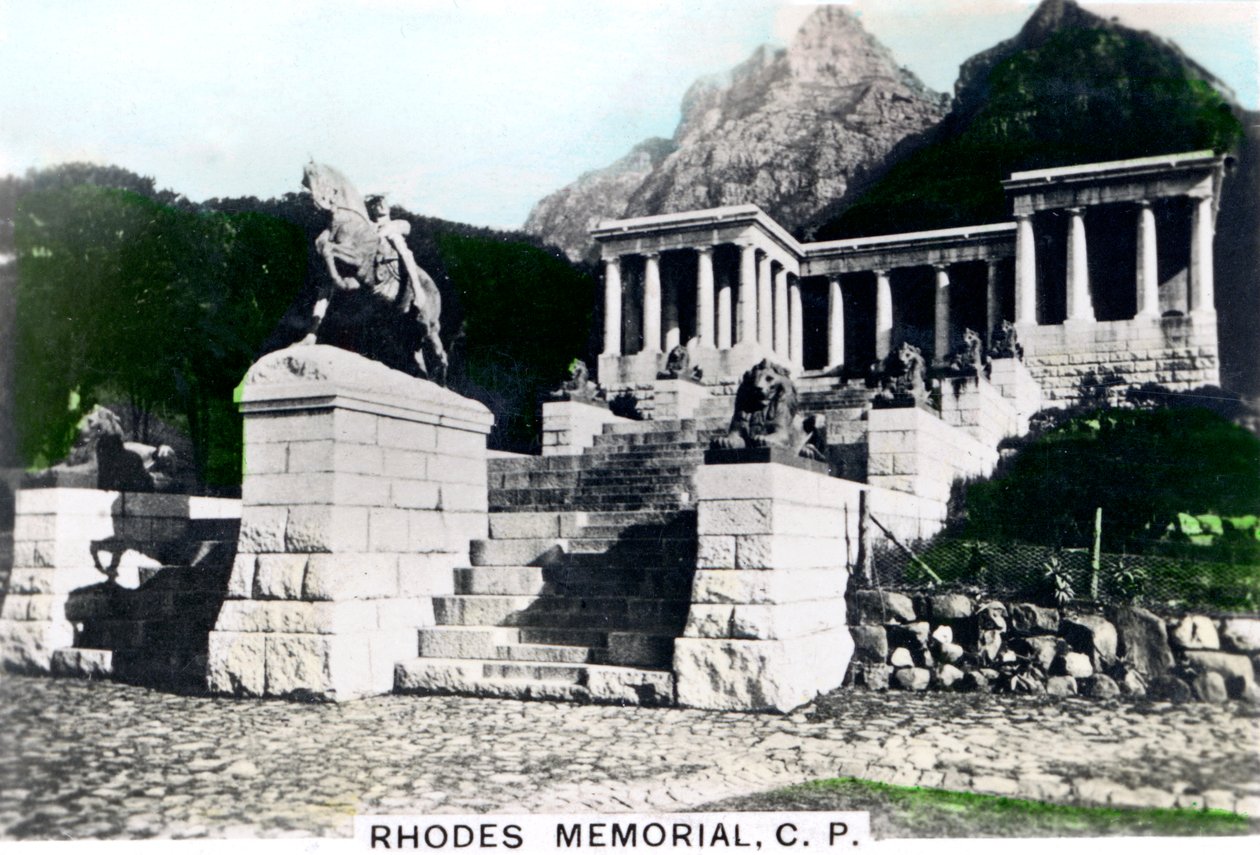 Monumento a Rhodes, Devils Peak, Ciudad del Cabo, c. 1920s de Cavenders Ltd