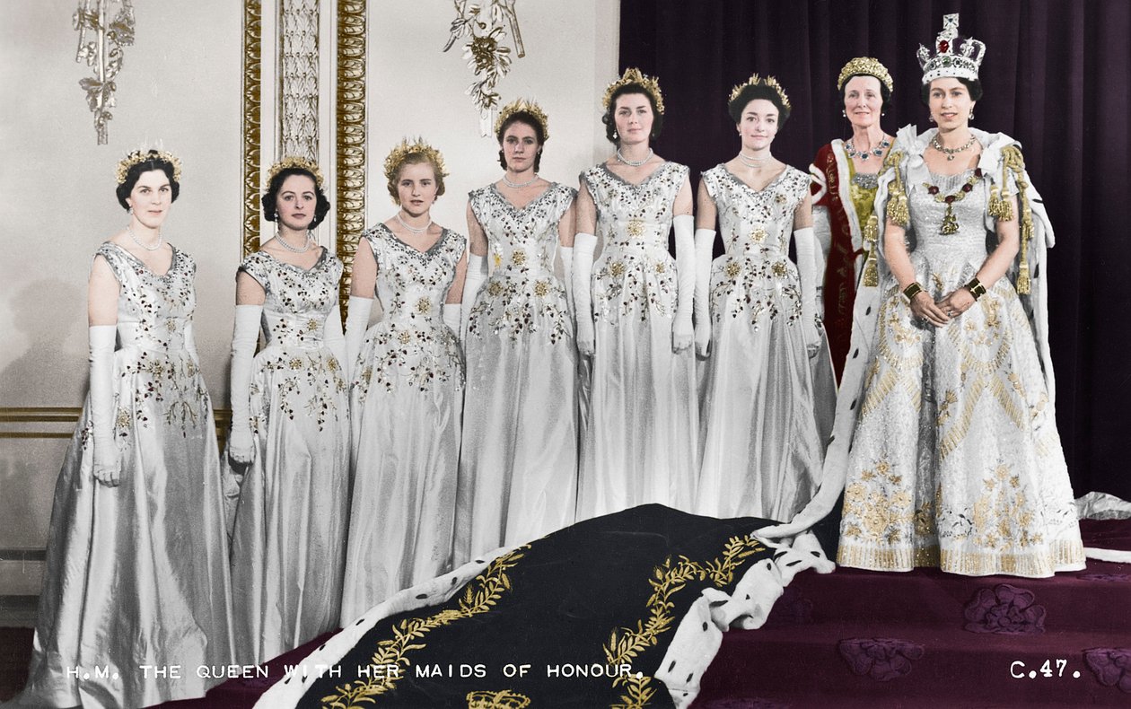 HM Reina Isabel II con sus Damas de Honor, La Coronación, 2 de junio de 1953 de Cecil Beaton