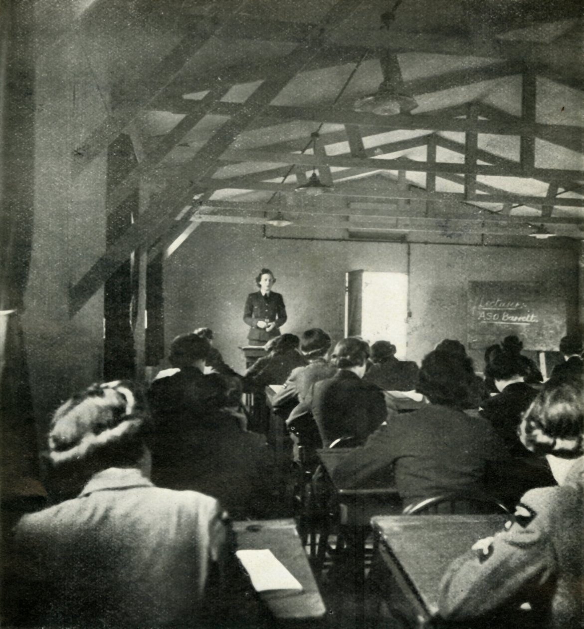 Conferencia de oficial de la W.A.A.F. de Cecil Beaton