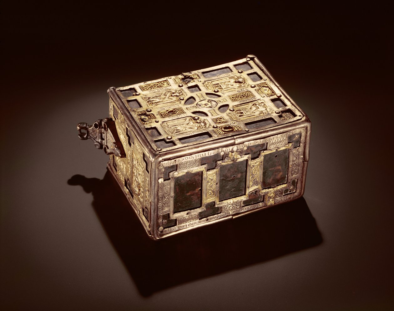 Santuario del libro o Cumdach de Molaise, c.1001-25 de Celtic
